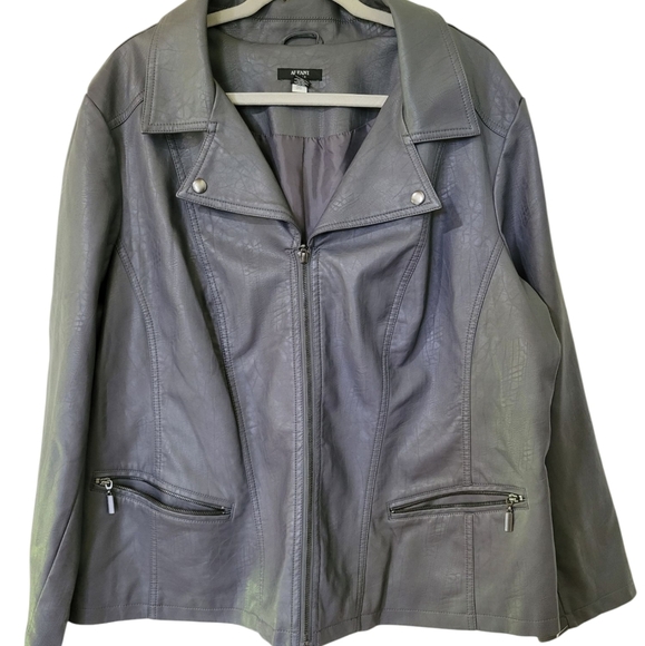 Alfani Jackets & Blazers - Alfani Gray Leather Jacket with Collared Neckline and Relaxed Fit